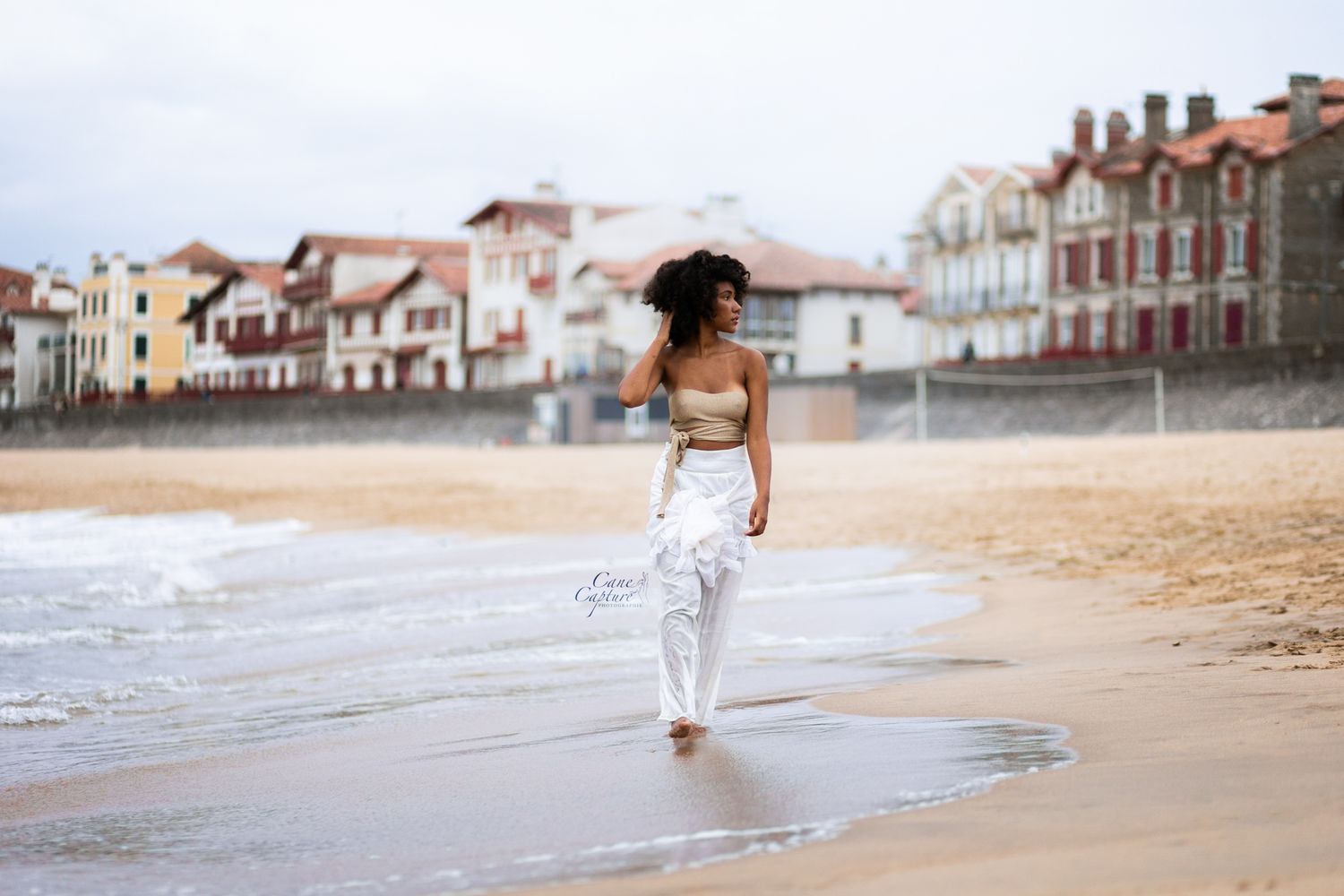 photo-portrait-plage-tours-saint-malo-chloe-frigo