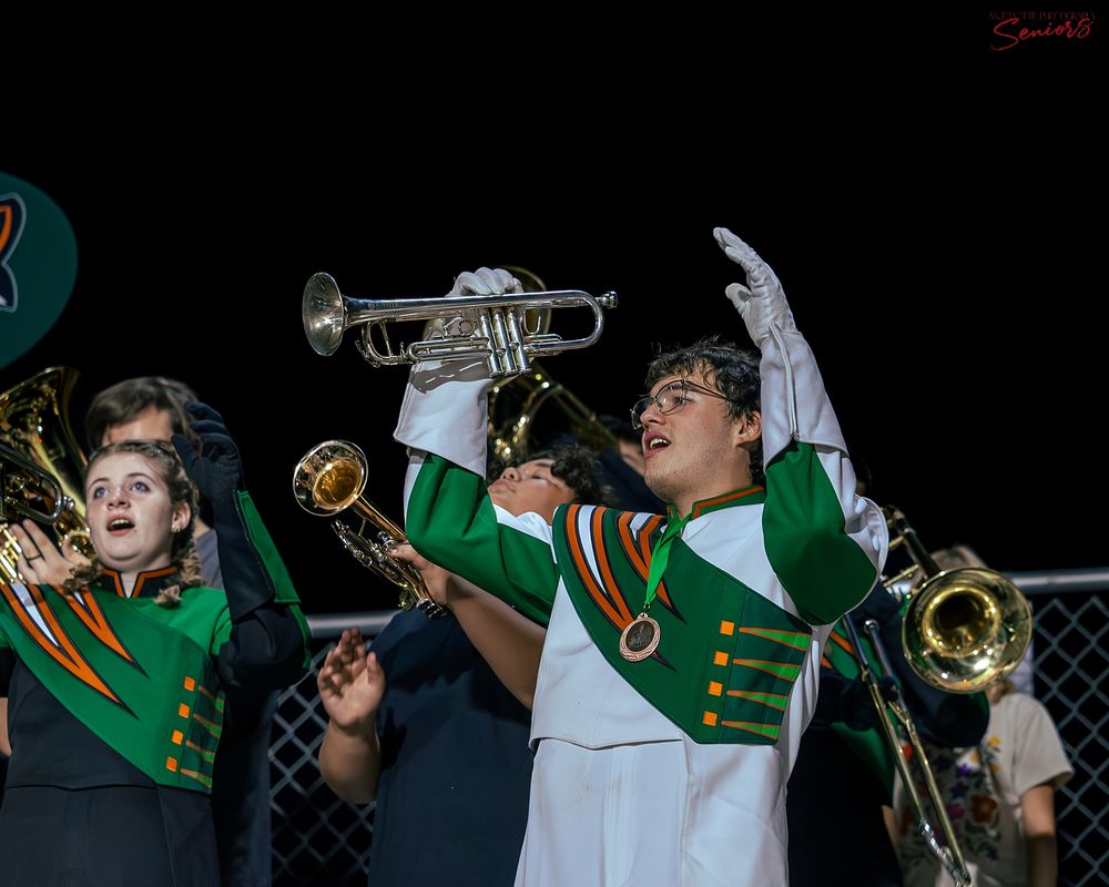 AZMBA WGAZ AZ Banners Marching Band group photos Pictures Phoenix Anjeanette Photography senior pictures bit.ly/PhoenixSeniorBanners