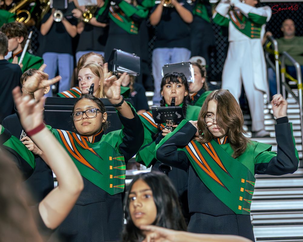 AZMBA WGAZ AZ Banners Marching Band group photos Pictures Phoenix Anjeanette Photography senior pictures bit.ly/PhoenixSeniorBanners