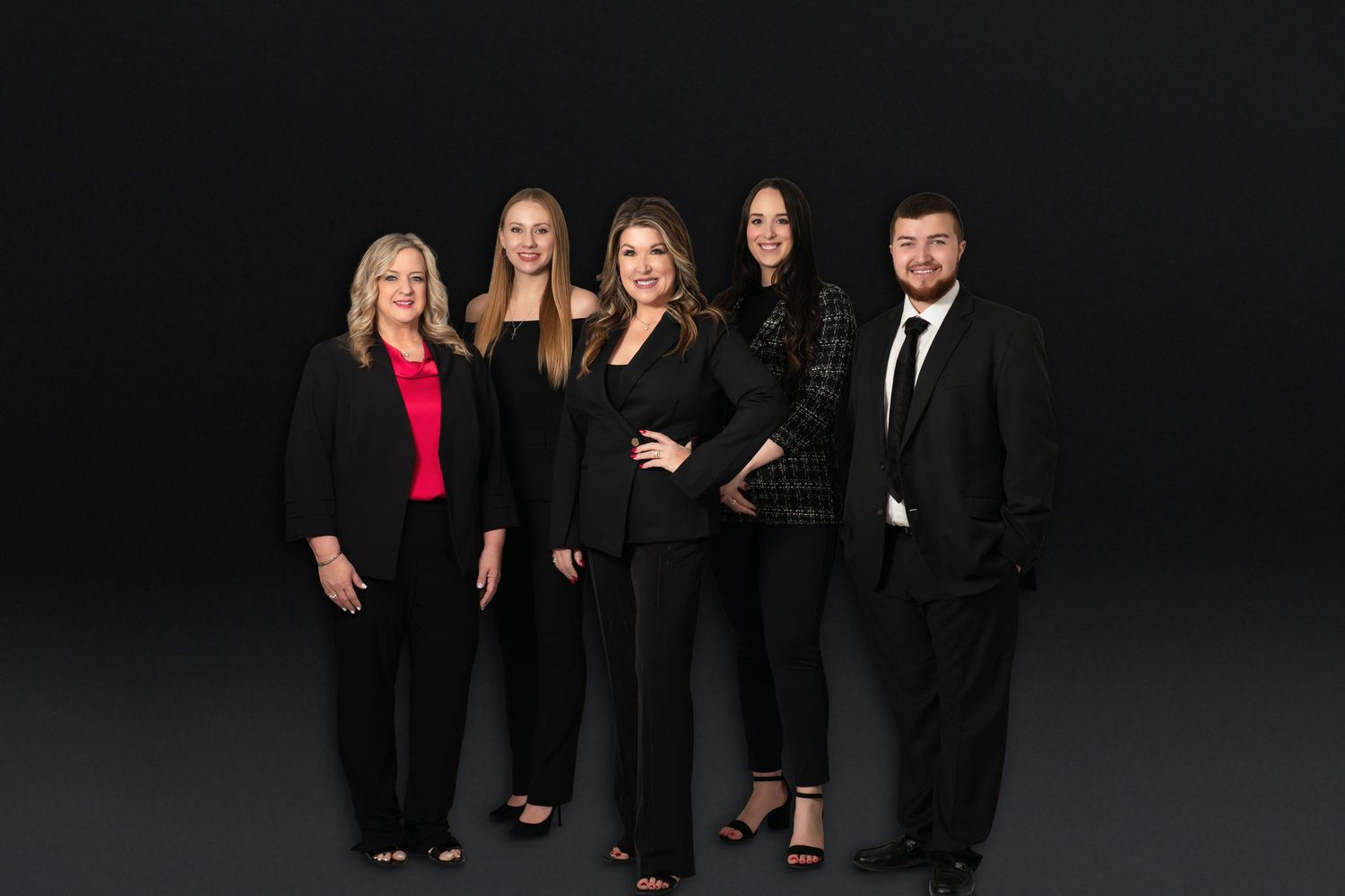 Personal branding, headshots, editorial portraits, luxury branding, business content, realtor, spa, lawyer photography Missouri