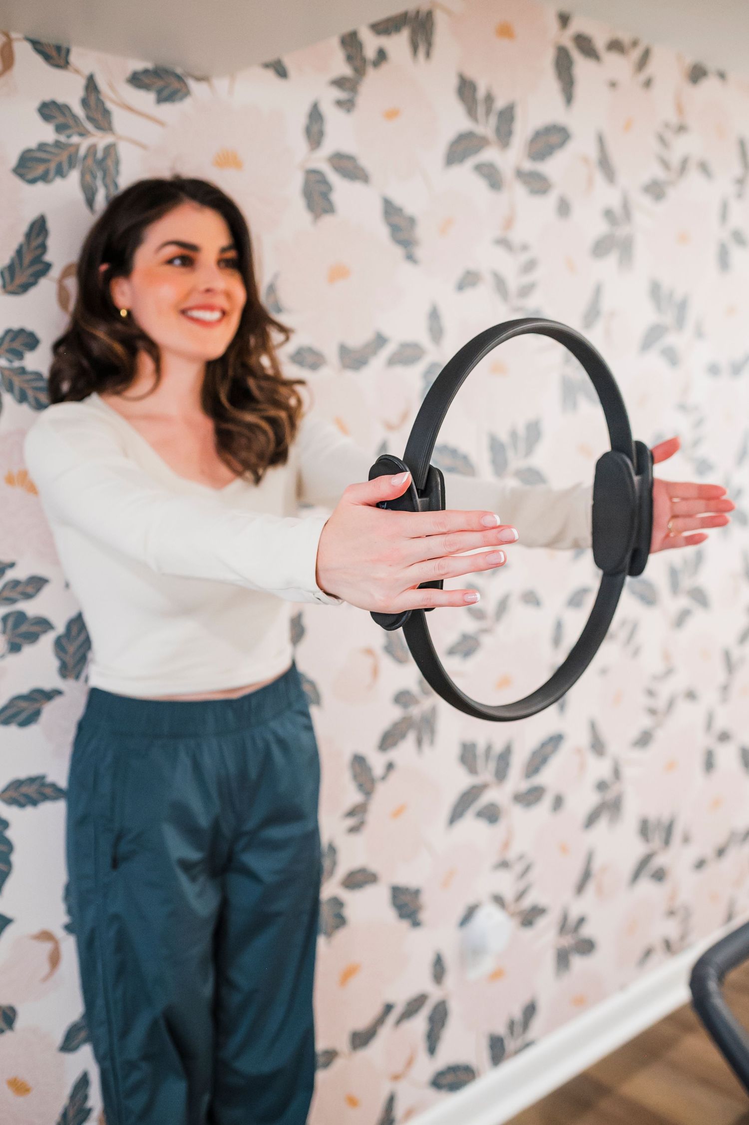 Two books displayed on a wooden shelf, featuring a hare illustration and 'Eyewitrah' titles.