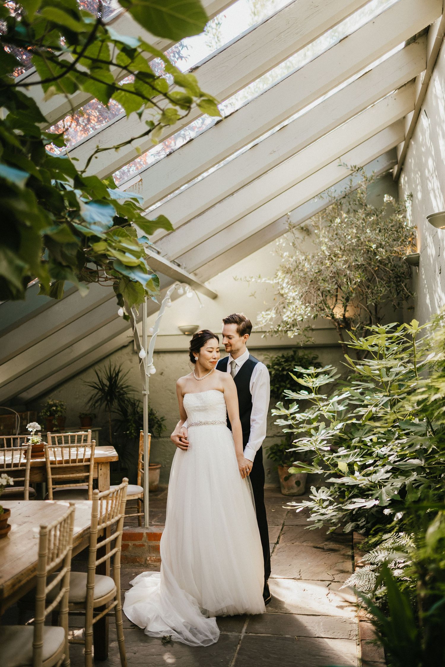 the secret garden wedding in Kent