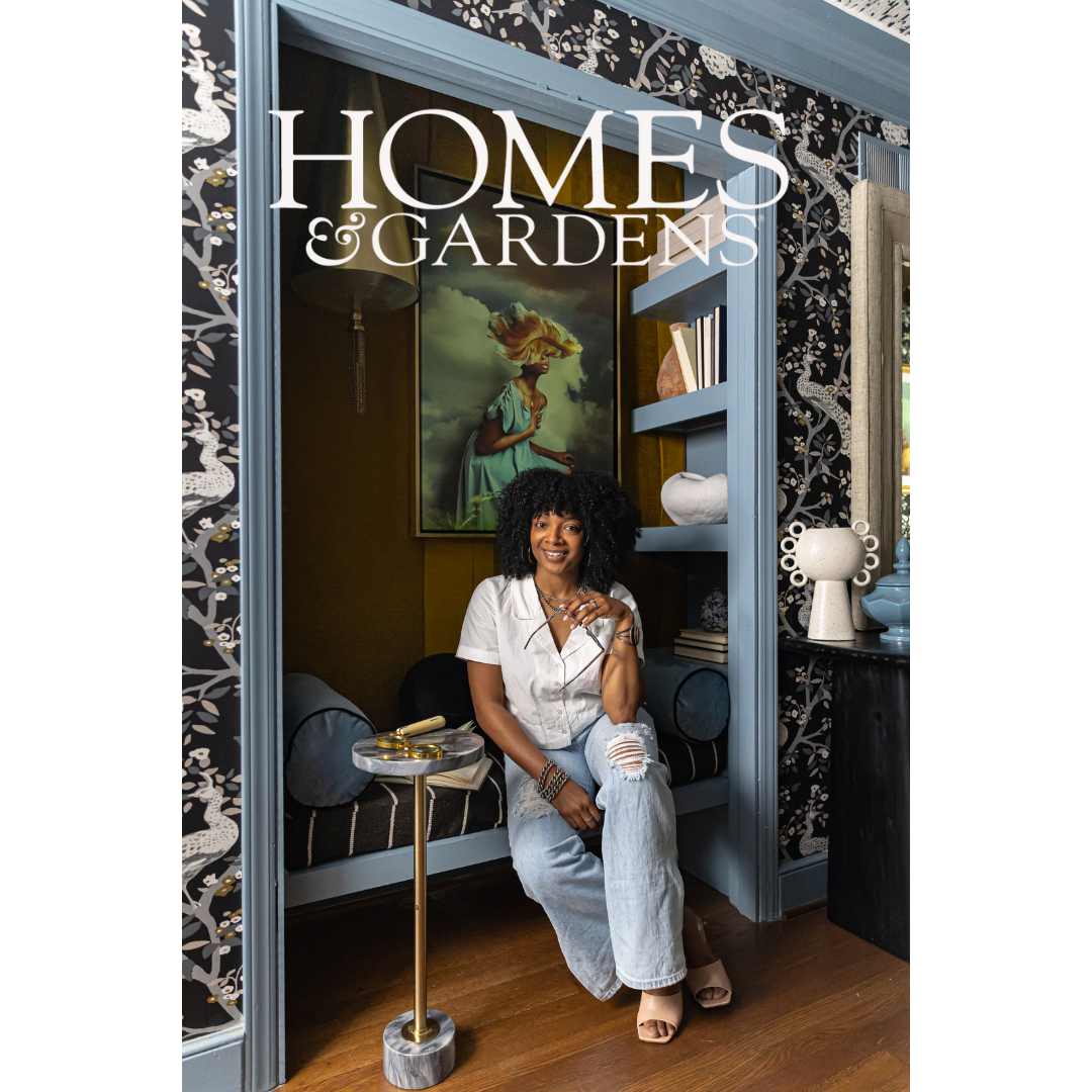 Heather Ison for Homes & Gardens. Stylish interior space with black and white wallpaper and modern furnishings designed by Indigo Pruitt.