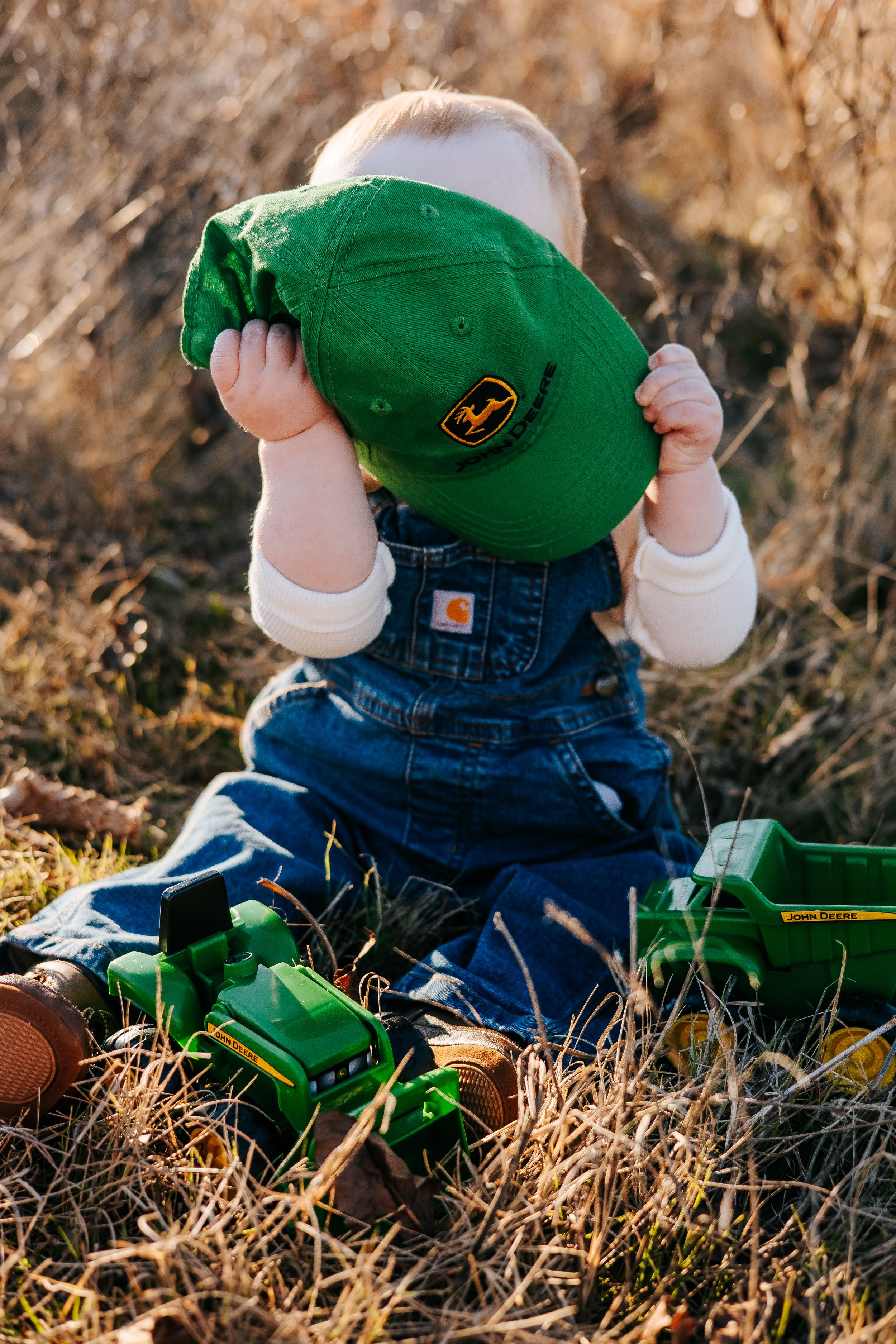 Tulsa Cake Smash Photographer
Claremore Cake Smash Photographer
Owasso  Cake Smash Photographer