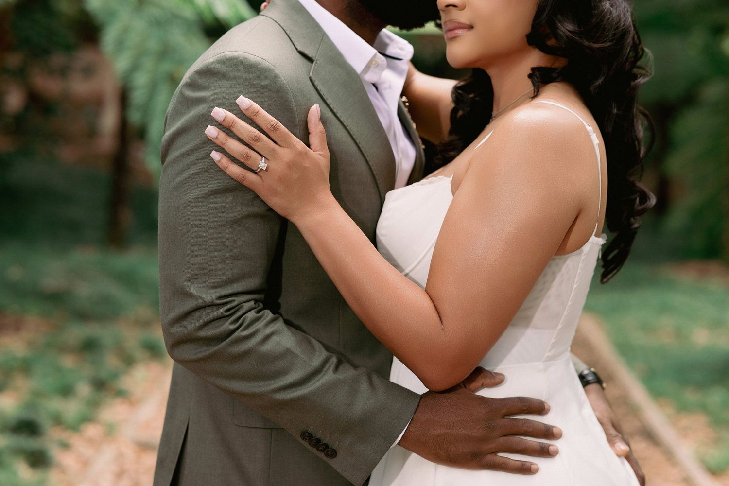 Widgy Normil Photography complimentary engagement session promotional banner featuring romantic couples photography.