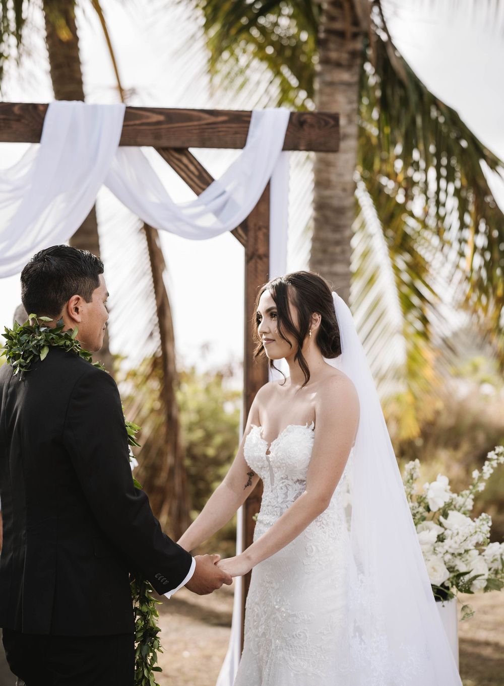 Kauai photographer, love stories, Wedding photography, Hawaii Photographer, Documentary Photography, Kauai wedding photographer, Hawaii