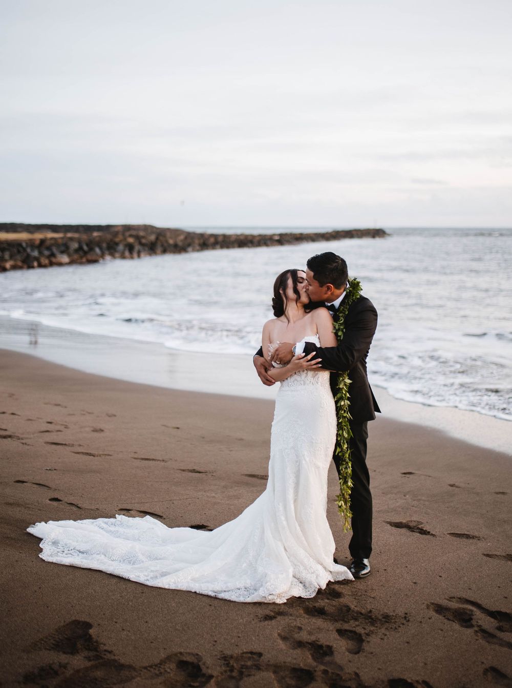 Kauai photographer, love stories, Wedding photography, Hawaii Photographer, Documentary Photography, Kauai wedding photographer, Hawaii