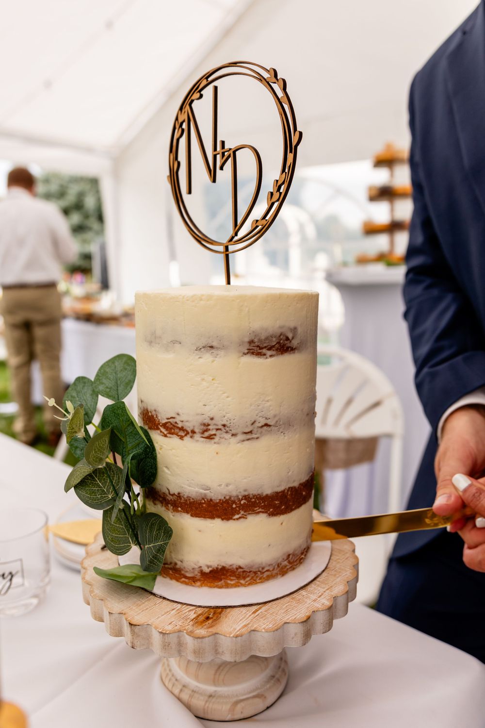 Wedding Cake at backyard garden wedding in Omaha, Nebraska. - BrightSide Photography