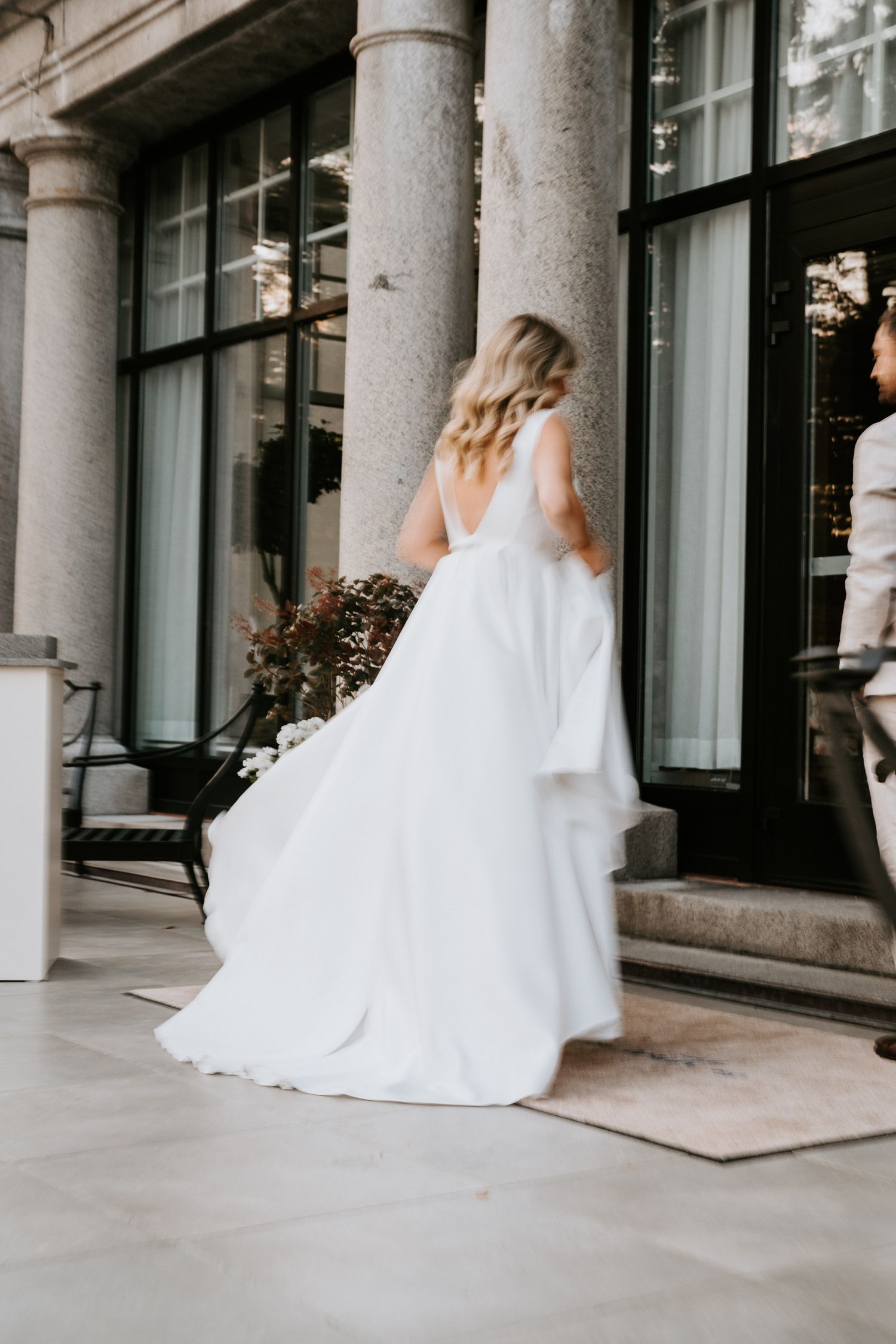 Luxury wedding photography at castle venue in Sweden