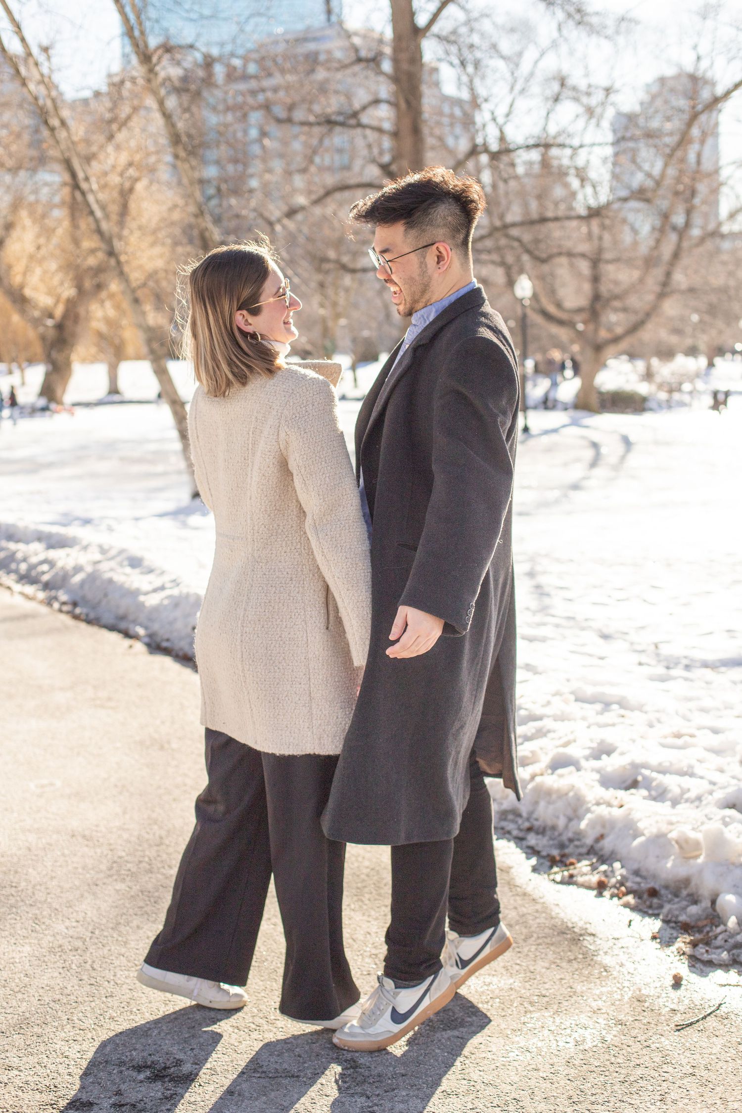 couples portrait photography session in boston public garden