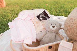 Maternity session in outdoor setting