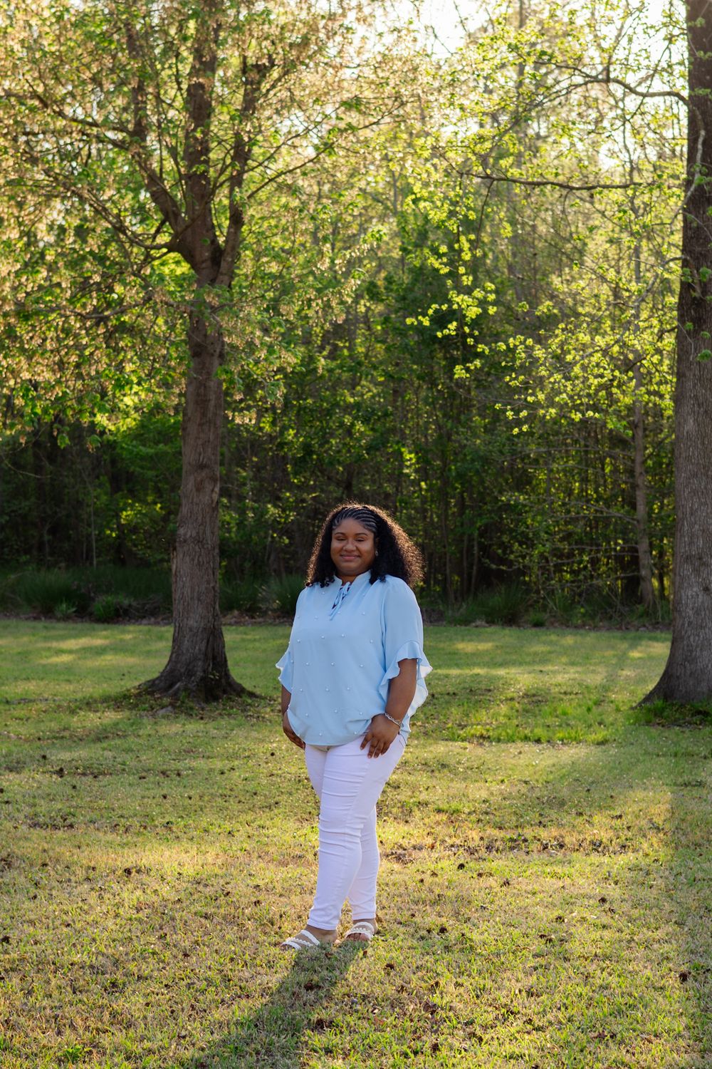 Eastern North Carolina Portrait Photographer specializing in solos, families, milestones, and mini sessions with true-to-life color.