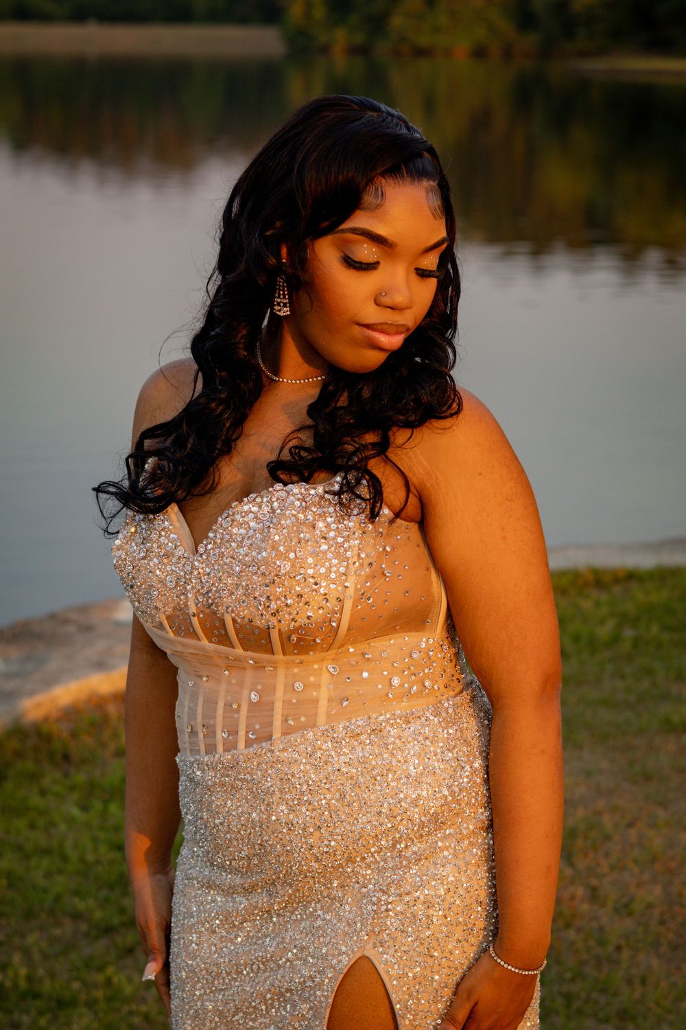 Eastern North Carolina Portrait Photographer specializing in solos, families, milestones, and mini sessions with true-to-life color.