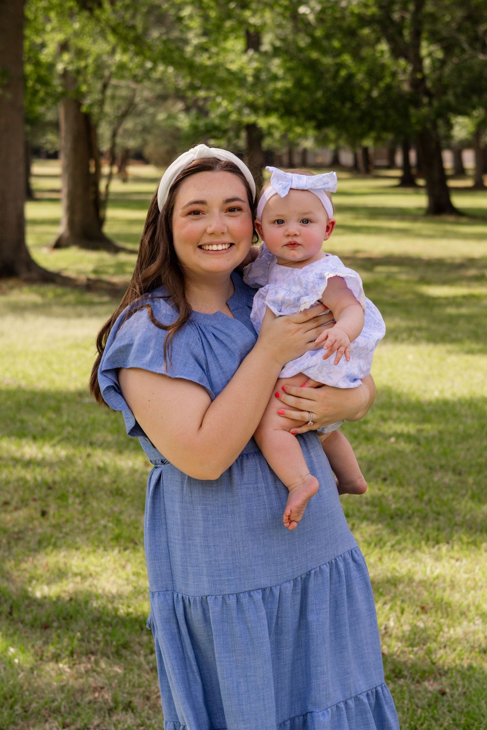 Eastern North Carolina Portrait Photographer specializing in solos, families, milestones, and mini sessions with true-to-life color.