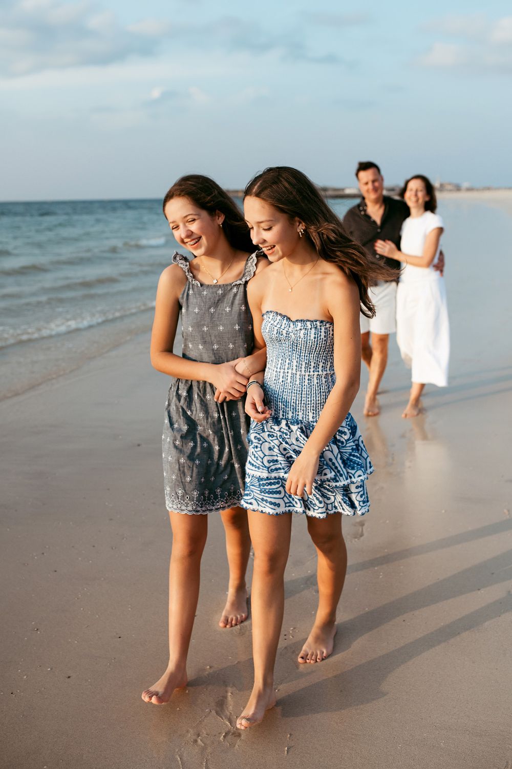 sisters beach photos Dubai
