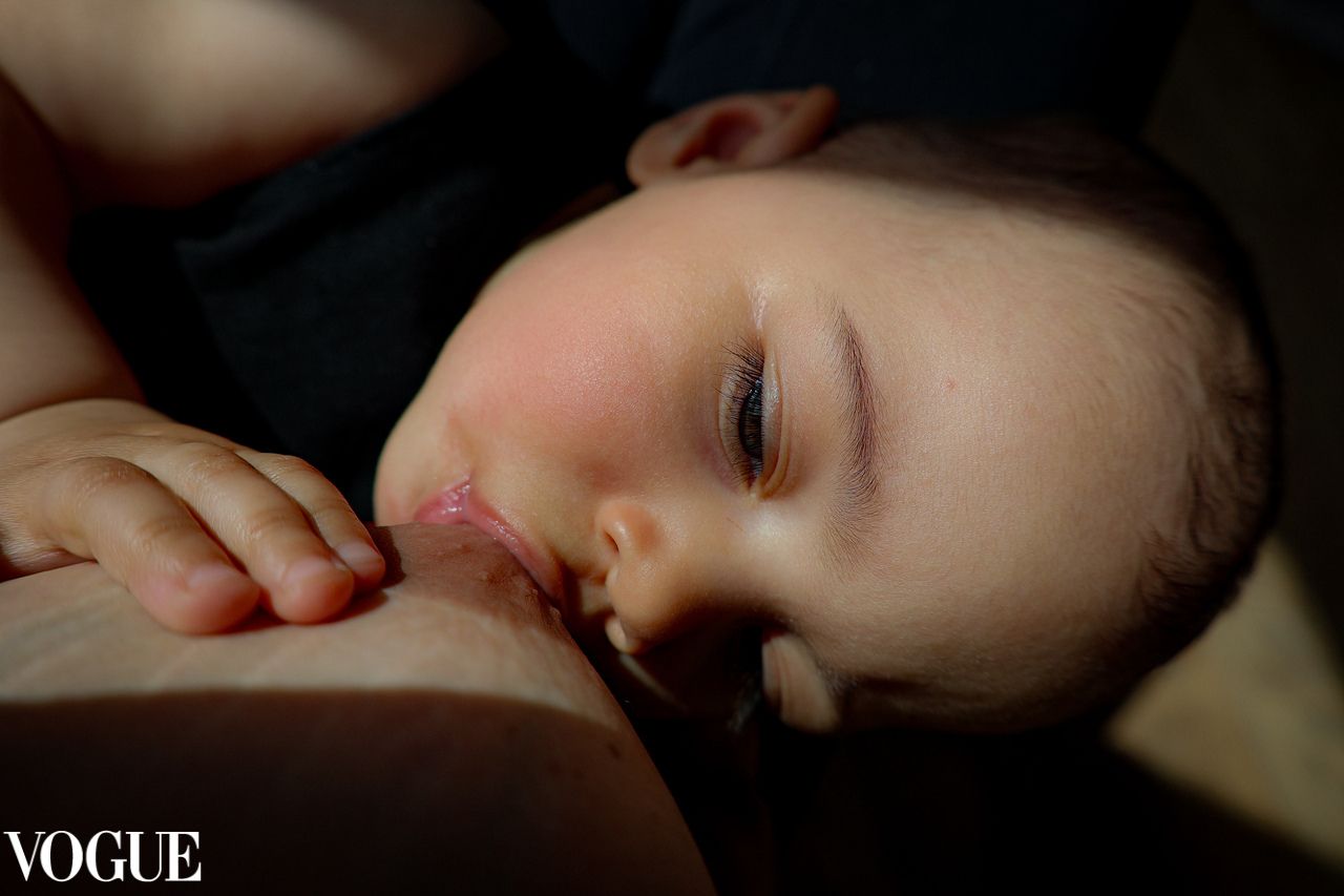 vogue, close up, natural light, colour, baby breastfeeding from mamas gaze, Norfolk