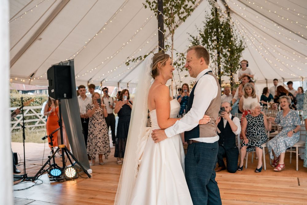 SUFFOLK WEDDING PHOTOGRAPHY - MARQUEE GARDEN WEDDING SUFFOLK