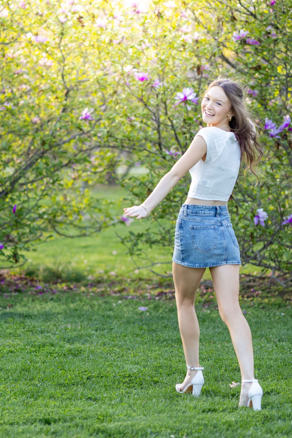 Central, IL Photographer captures a senior during a photo session at Washington Park, Springfield, IL