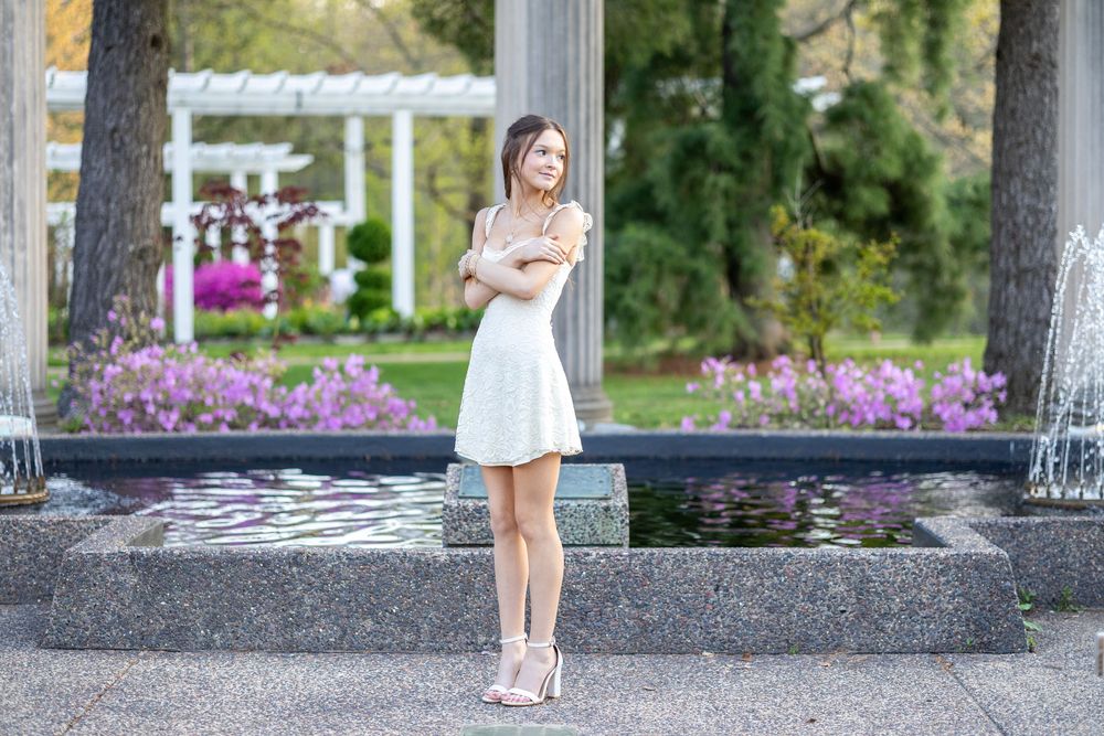 Central, IL Photographer captures a senior during a photo session at Washington Park in Springfield, IL