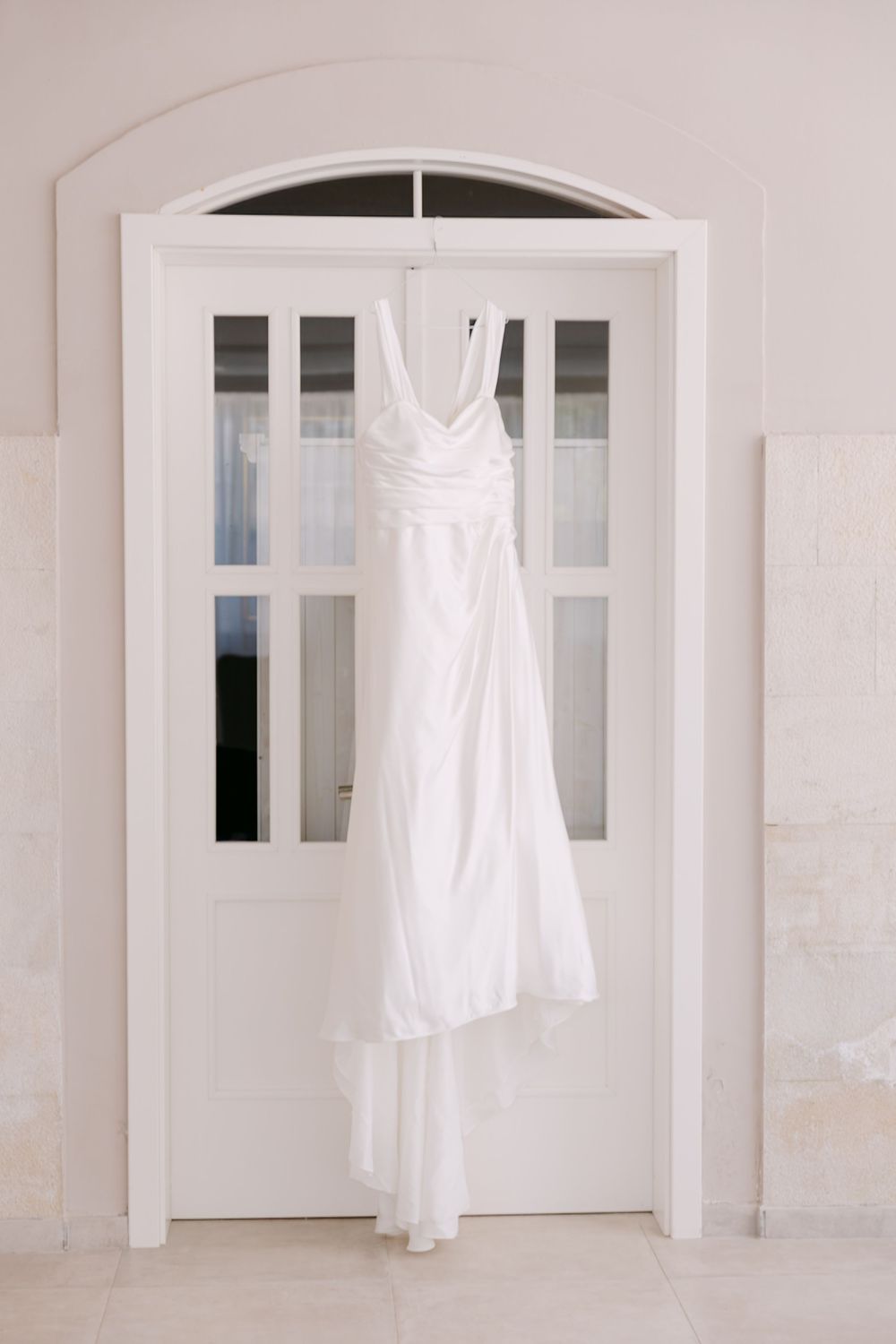 Authentic wedding moments in Croatia by a professional wedding photographer and videographer – Dubrovnik to Zagreb.
