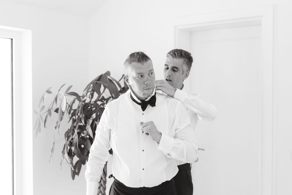 Authentic wedding moments in Croatia by a professional wedding photographer and videographer – Dubrovnik to Zagreb.
