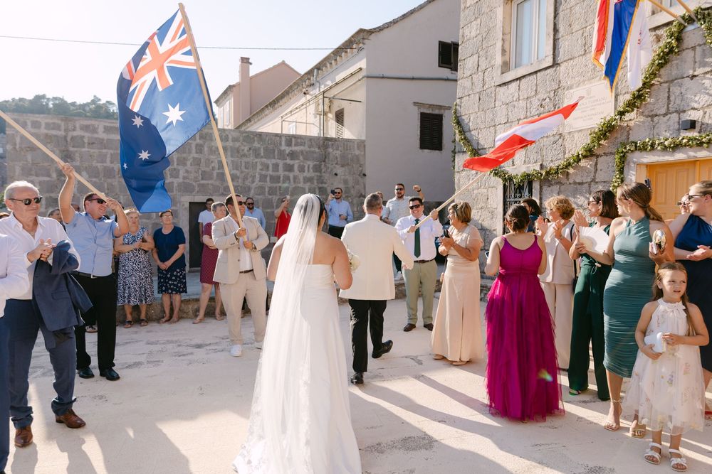Authentic wedding moments in Croatia by a professional wedding photographer and videographer – Dubrovnik to Zagreb.