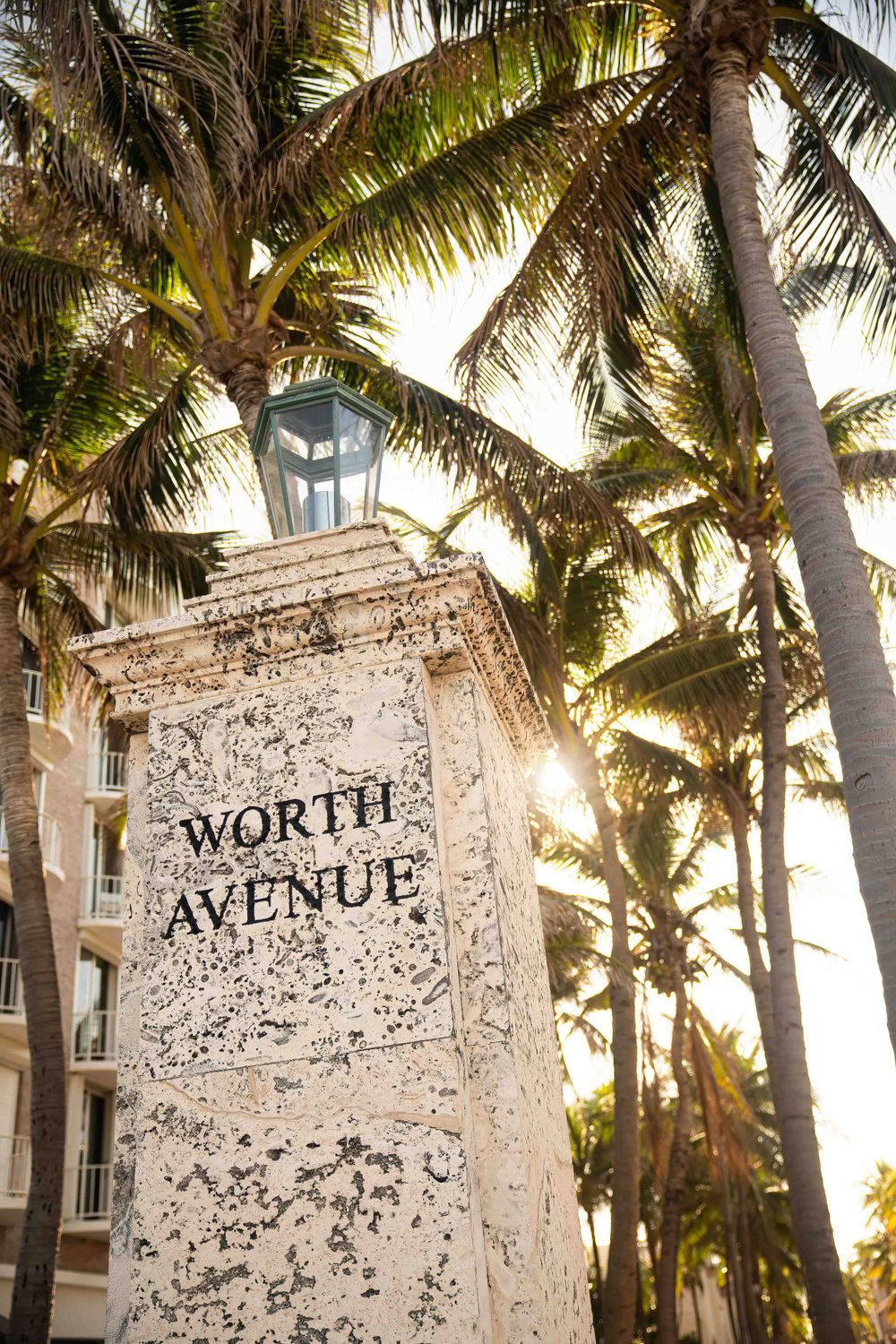 Worth Ave entry pillar