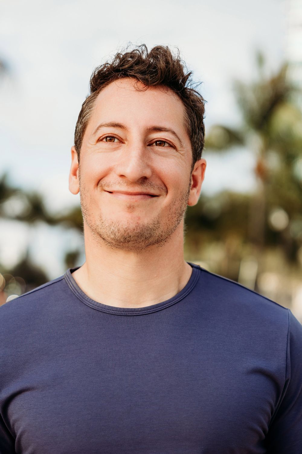professional headshot for dating profile in Miami