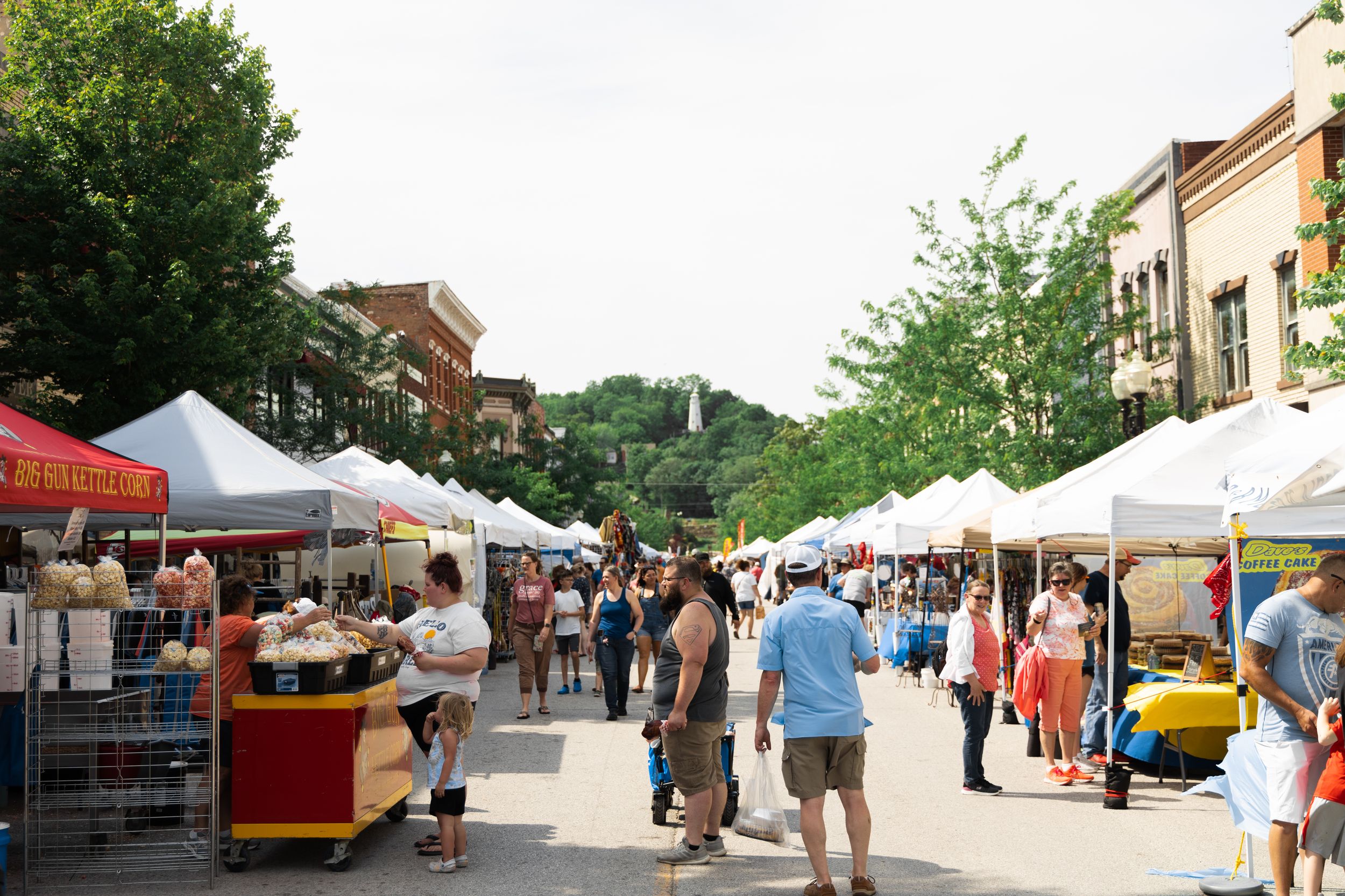 Event photo of people attending the Hannibal Twain on Main Festival in 2022