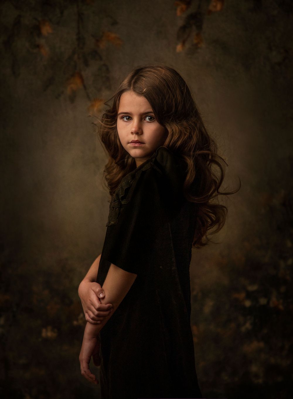 Fine art children’s photography by Bear & Twine – timeless portrait of a young girl.
