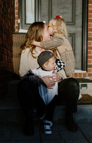 Front porch mommy and me session, Lifestyle Session, Family Photographer, Belleville Photographer, Prince Edward County Photographer