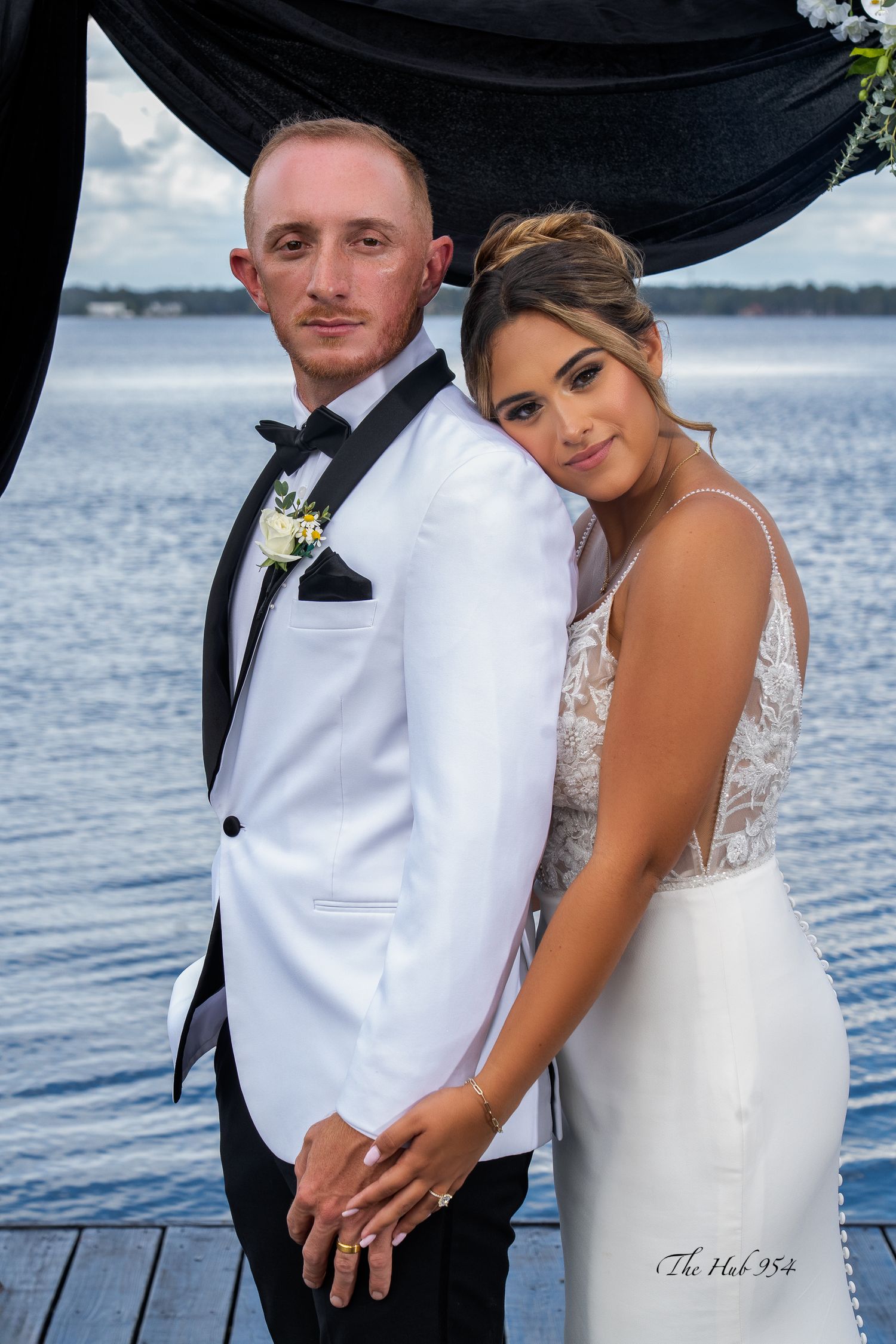Professional wedding and engagement photography in Tampa, Wesley Chapel, Carrollwood, Brandon, Westchase, Temple Terrace, Davis Islands, Cle