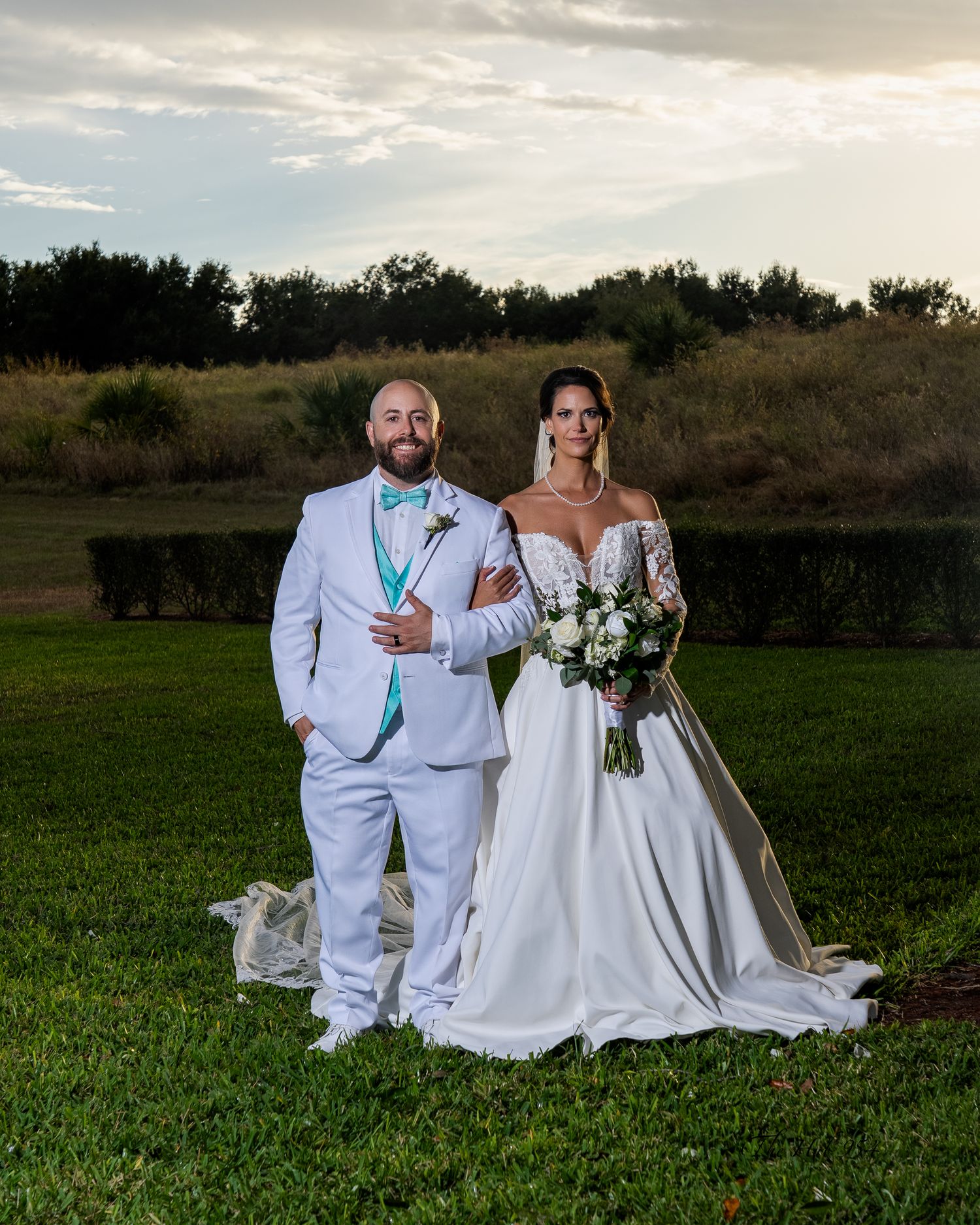 Professional wedding and engagement photography in Tampa, Wesley Chapel, Carrollwood, Brandon, Westchase, Temple Terrace, Davis Islands, Cle