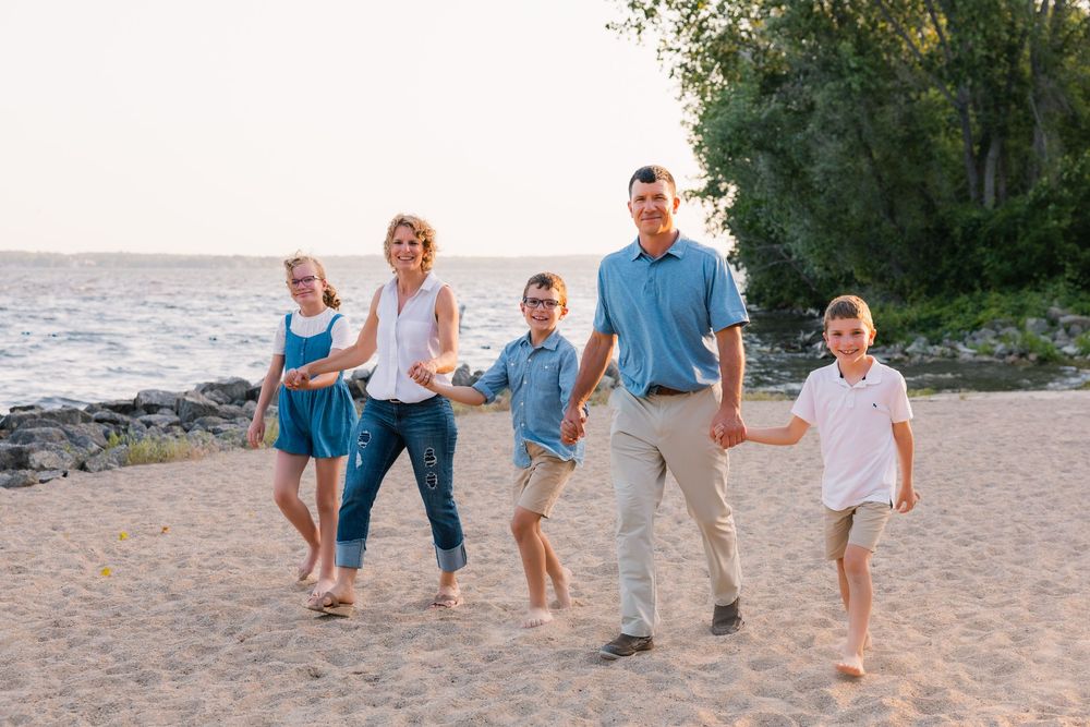 lake kegonsa state park wisconsin family photos candid moments toddler kids walking in water outdoors professional pictures madison wi beach