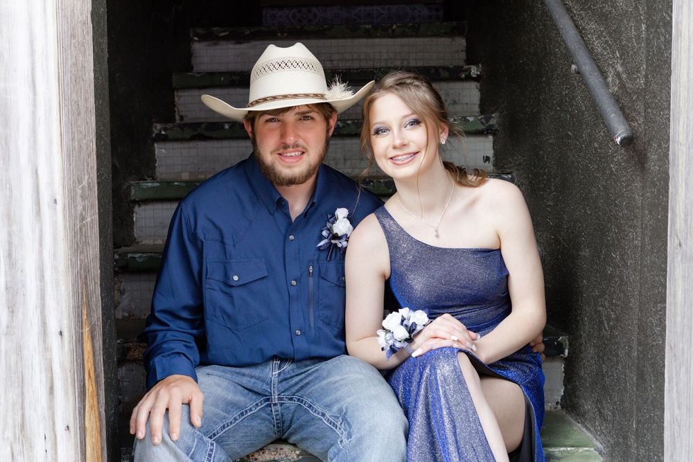 Light, real-life photography by Brianna Alvis in Lufkin, TX — preserving life’s most meaningful memories across East Texas.