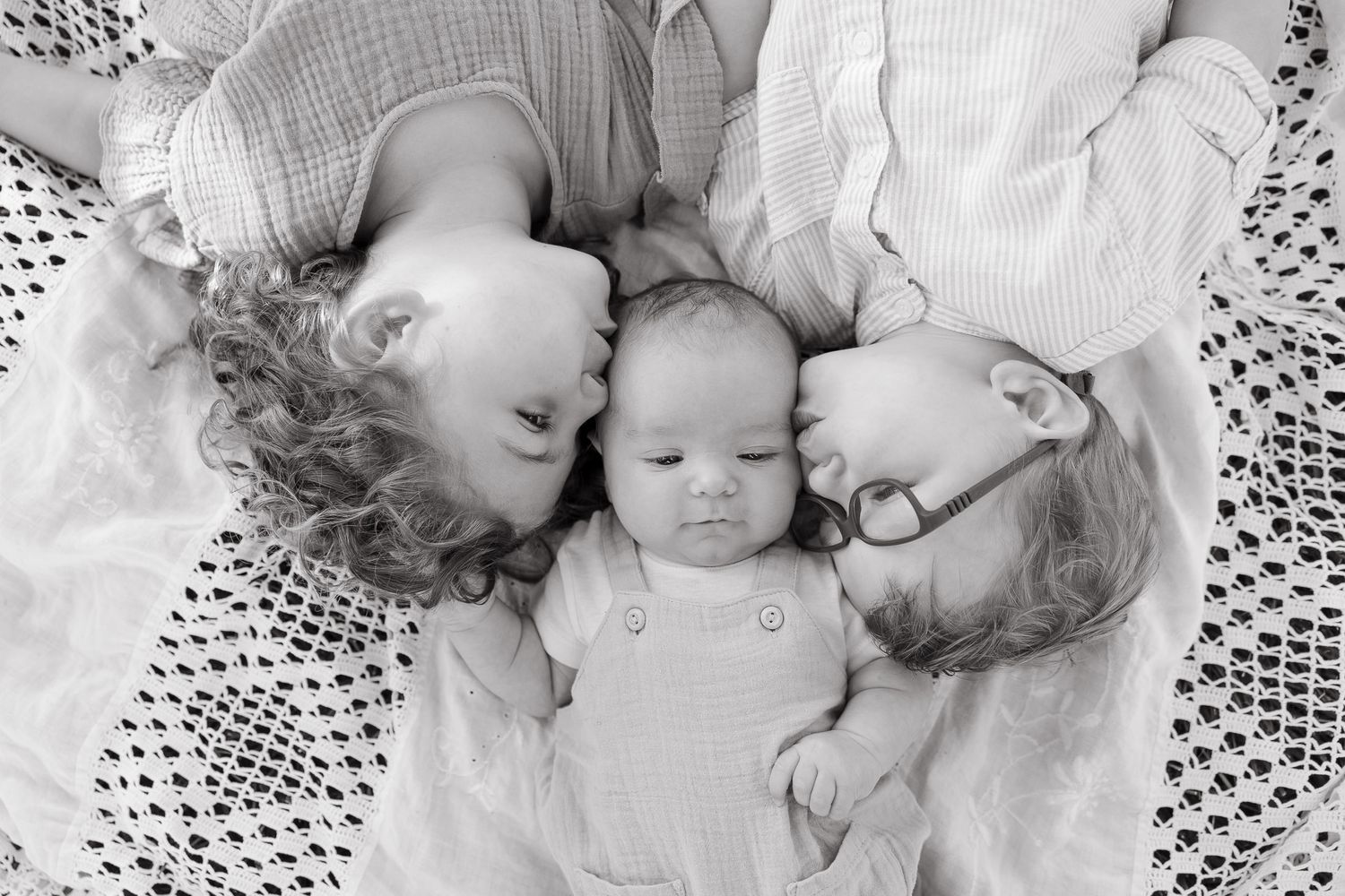 kansas city newborn photographer