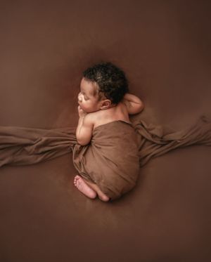 Newborn Photographer