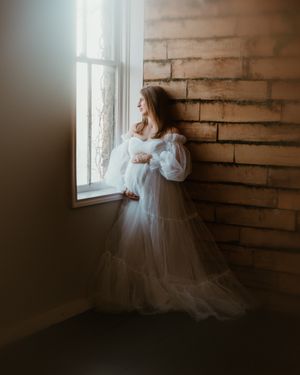 in home Maternity lifestyle photography East Texas Tyler Lindale Mineola
