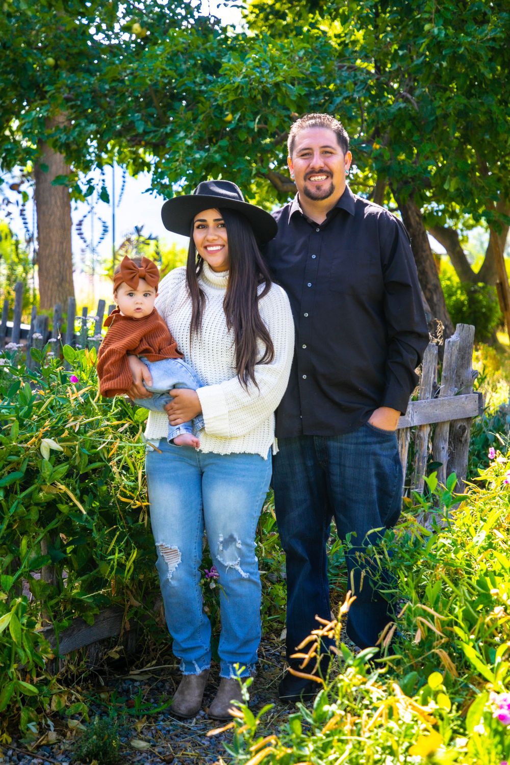 6MONTHS-5-Outdoor Family Portraits-DC Barrone Photography-Taos, NM