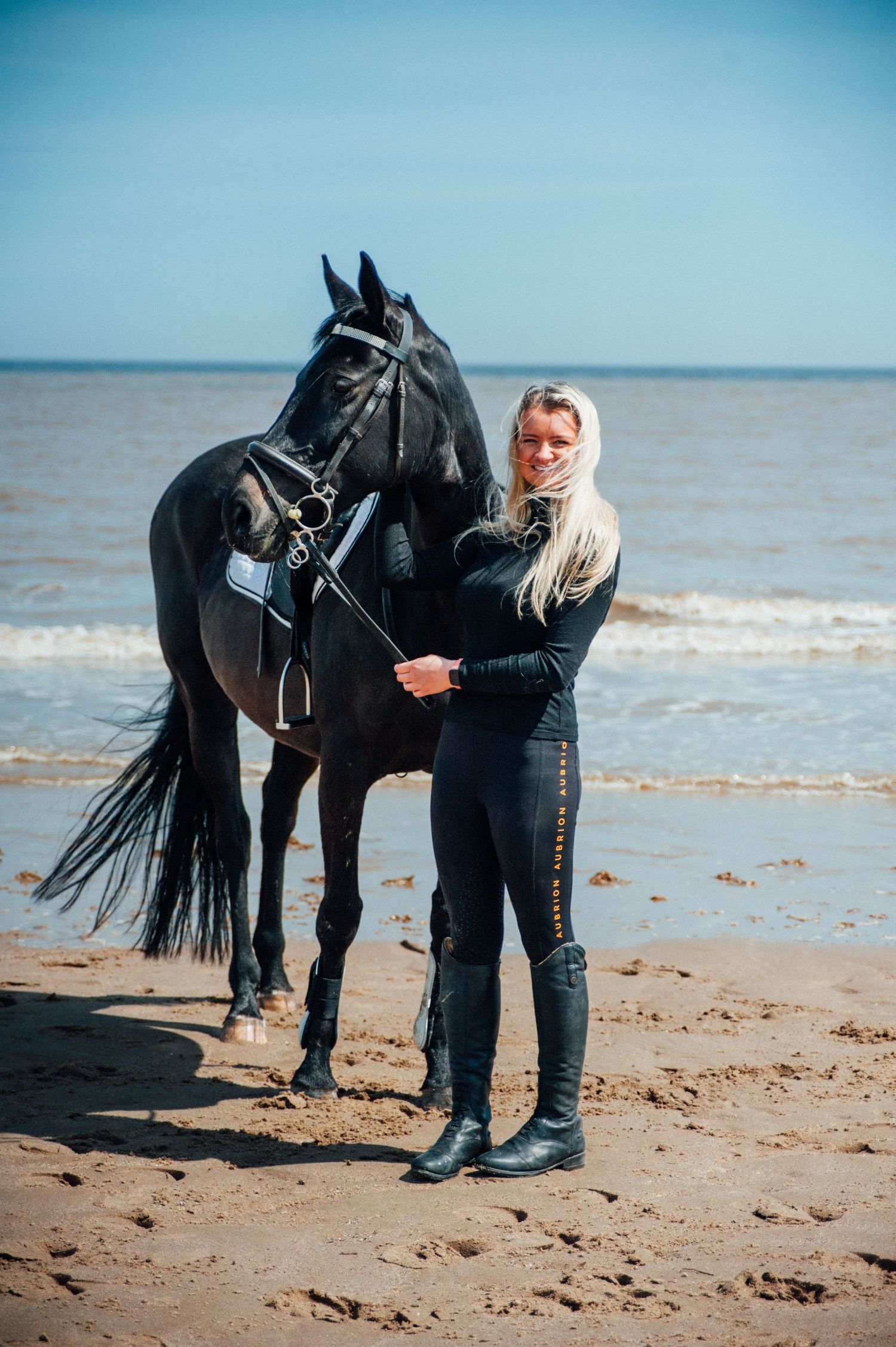 Equestrian photography at Willow Lakes, Barton Street, Laceby, Grimsby.