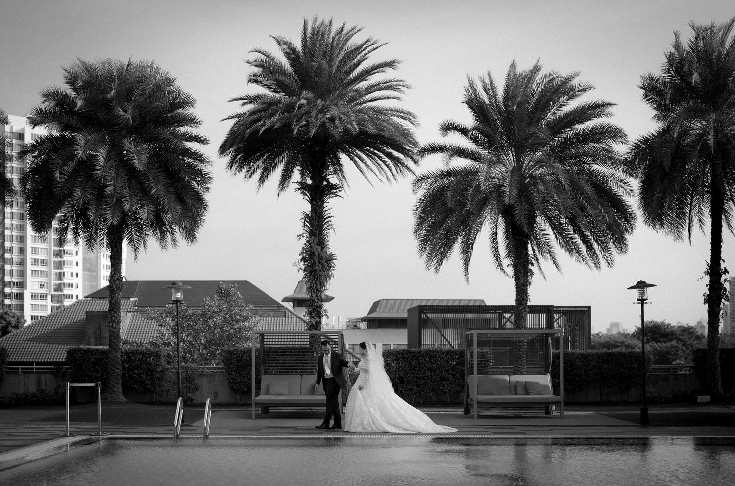 Wedding photographer and wedding videographer in Singapore with affordable wedding photography and videography services