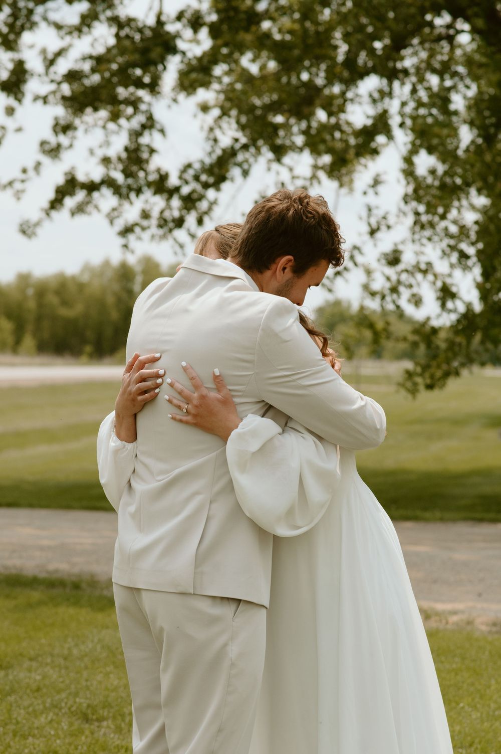 Minnesota Wedding Photographer, Romantic and Authentic Minnesota Photography, Minnesota Couple Photos | Rachel Marie Photography