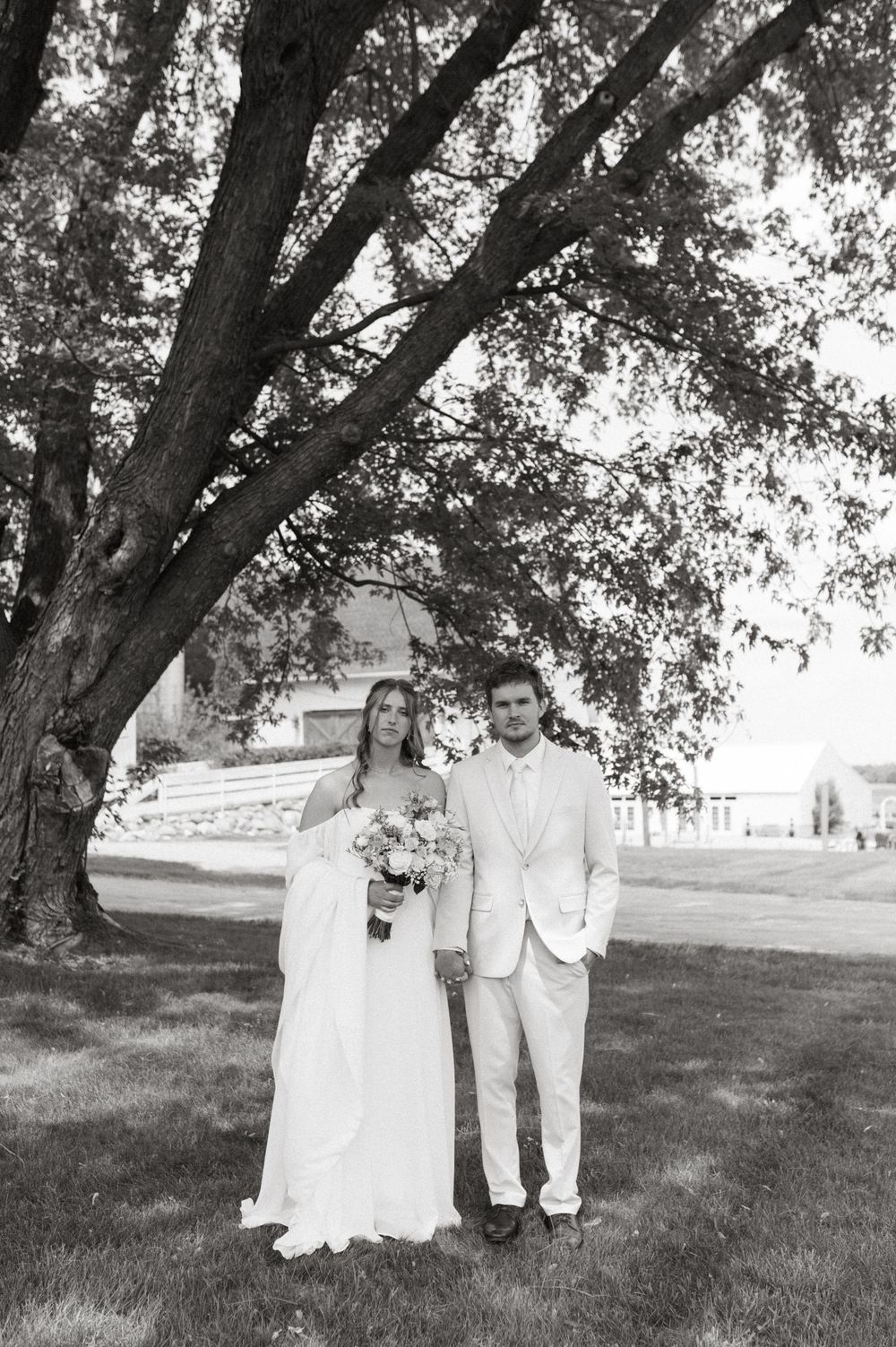 Minnesota Wedding Photographer, Romantic and Authentic Minnesota Photography, Minnesota Couple Photos | Rachel Marie Photography