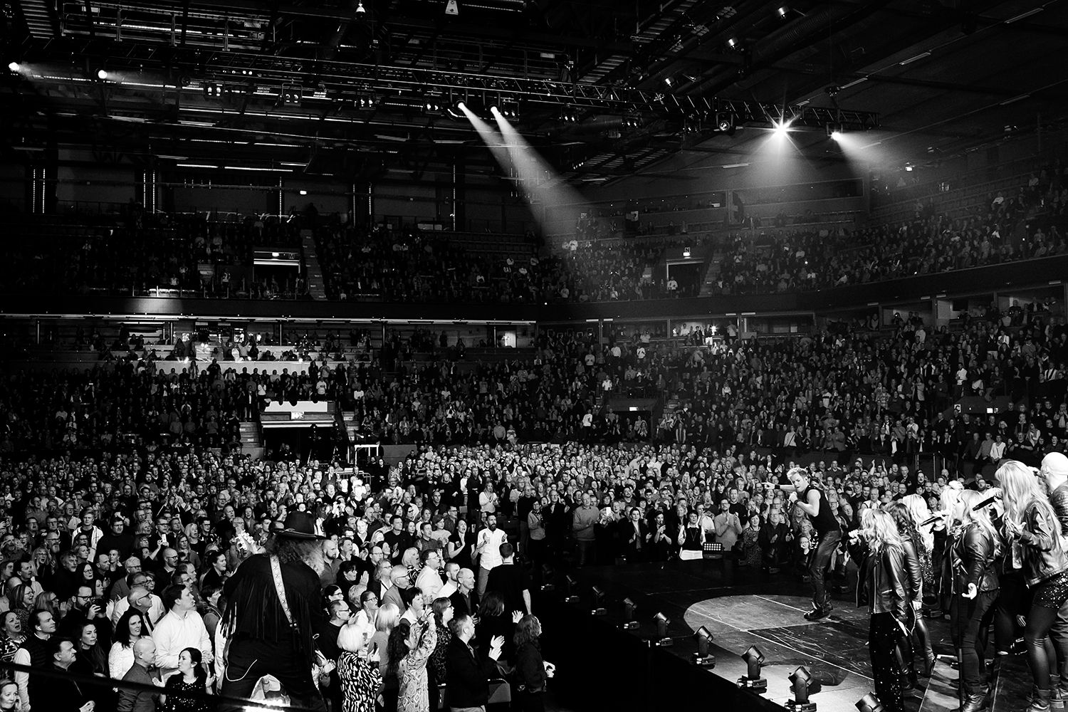 Champions of rock I SAAB arena i Linköping. Peter Johansson och Jenna Lee-james. Fotograf Rebecca Nordin.