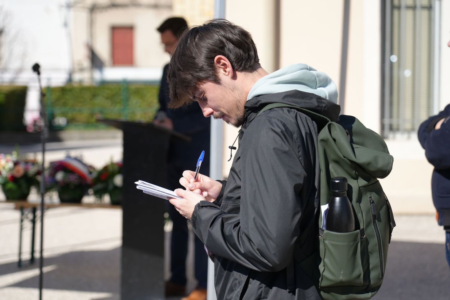 Matéo Bonin en reportage au lycée Victor Considerant de Salins-les-bains