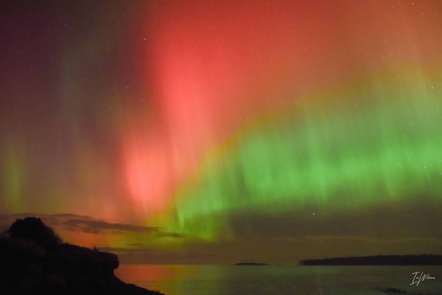 Aurora Australis, Tasmania, 11 May 2024