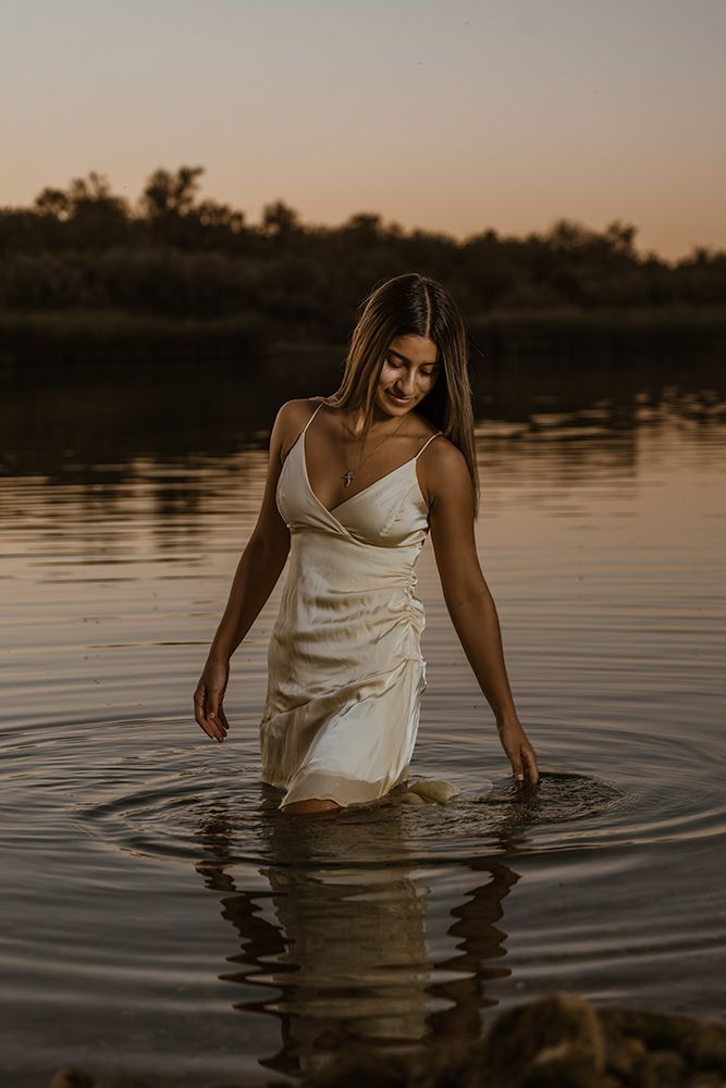 graduation, graduating, senior announcement, senior portrait photographer, mohave county, arizona photographer, portrait, sport photography,
