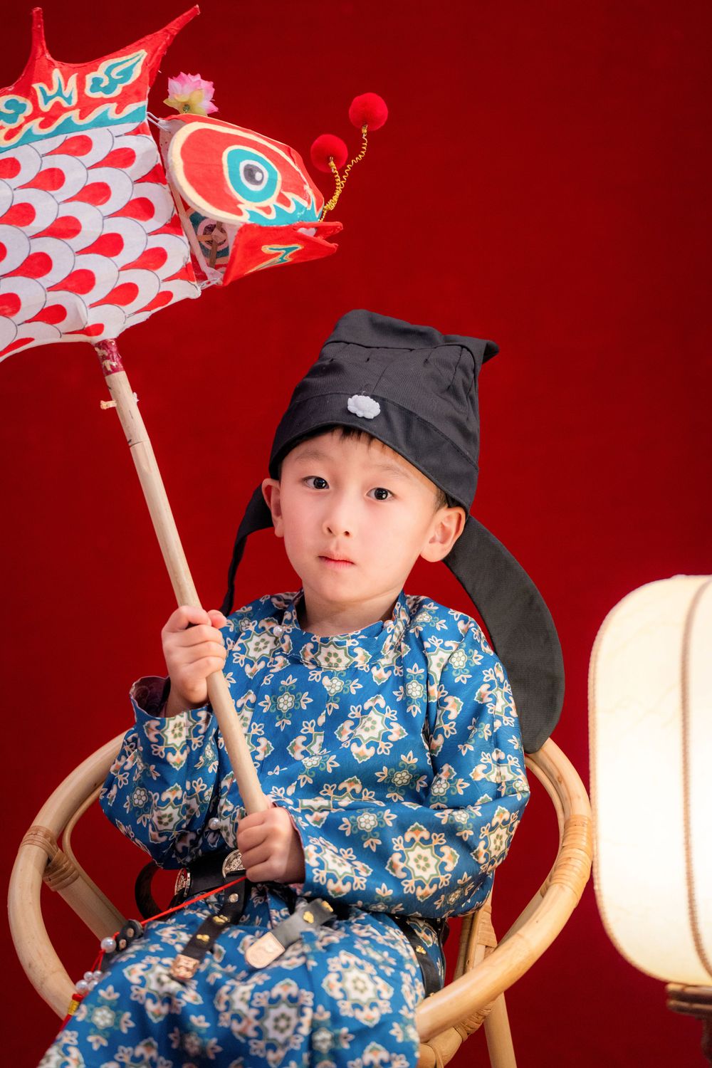 Cinematic Tang Dynasty Hanfu maternity and family studio portrait with dramatic lighting, by Imagine Image Studio Auckland.