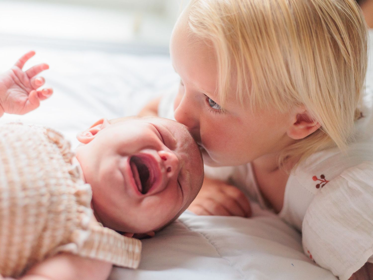 fresh 48, newborn in home lifestyle photos, cincinnati
