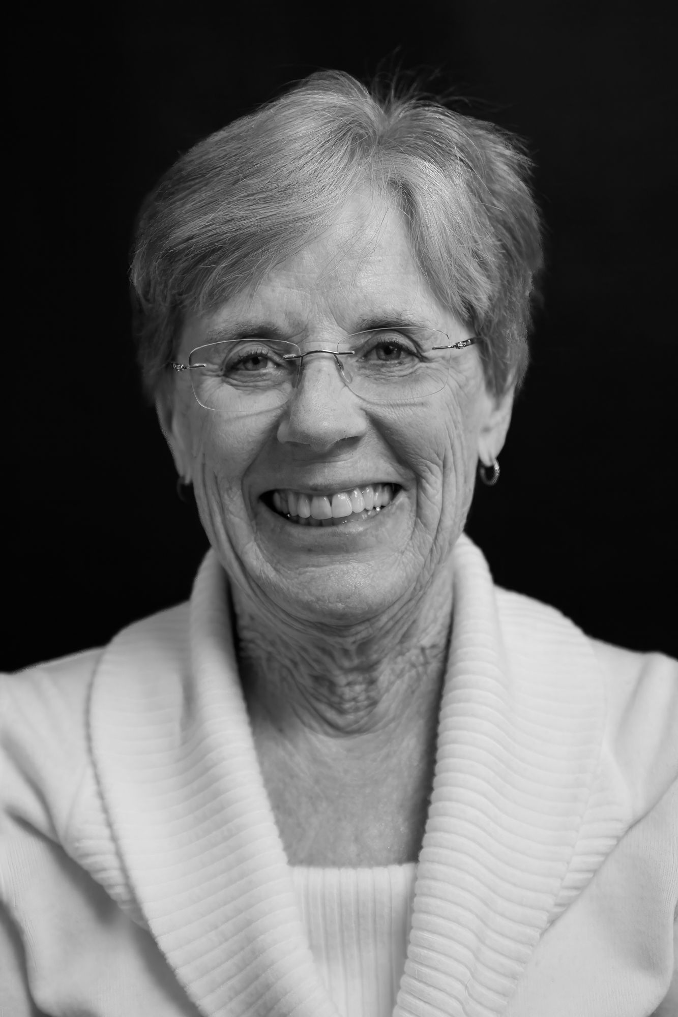 portrait, black and white, senior, capstone, headshot, college, rhianna k photography, flagstaff, arizona